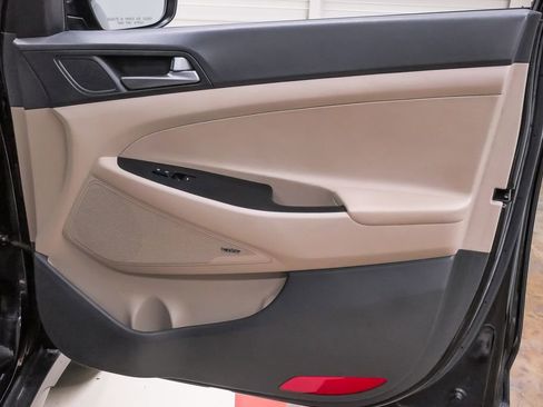 Used 2017 Hyundai Tucson SE Plus FWD image 27