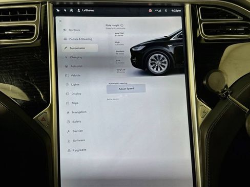 Used 2017 Tesla Model X 100D AWD/4WD image 20