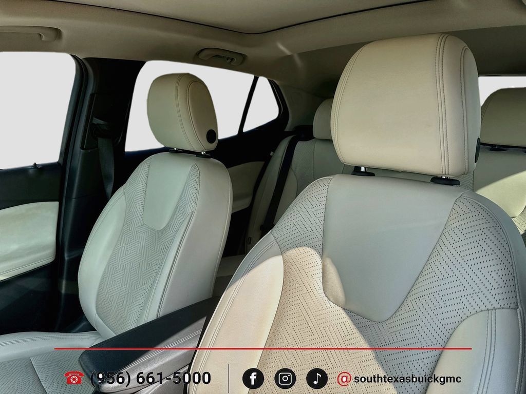 Used 2023 Buick Encore GX Essence w/ Experience Buick Package FWD image 13