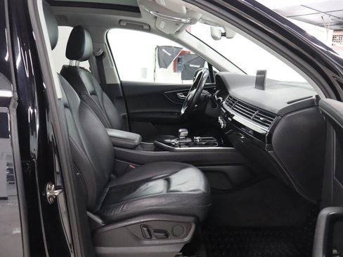 Used 2017 Audi Q7 3.0T Premium Plus AWD/4WD image 21