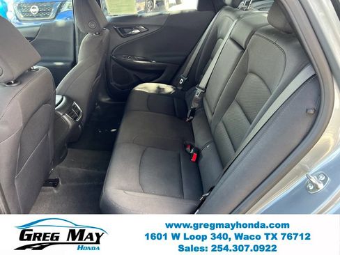 Used 2025 Chevrolet Malibu LT FWD image 17