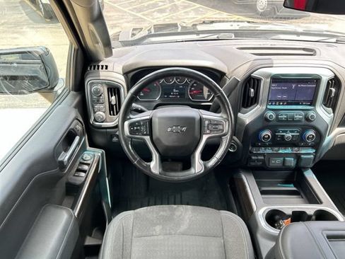 Used 2019 Chevrolet Silverado 1500 LT Trail Boss AWD/4WD image 22