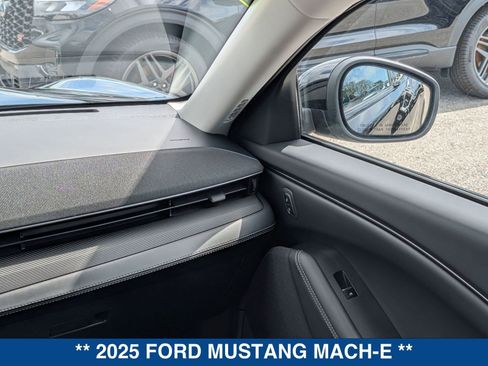 Certified 2025 Ford Mustang Mach-E Select w/ Comfort Package Lite image 17