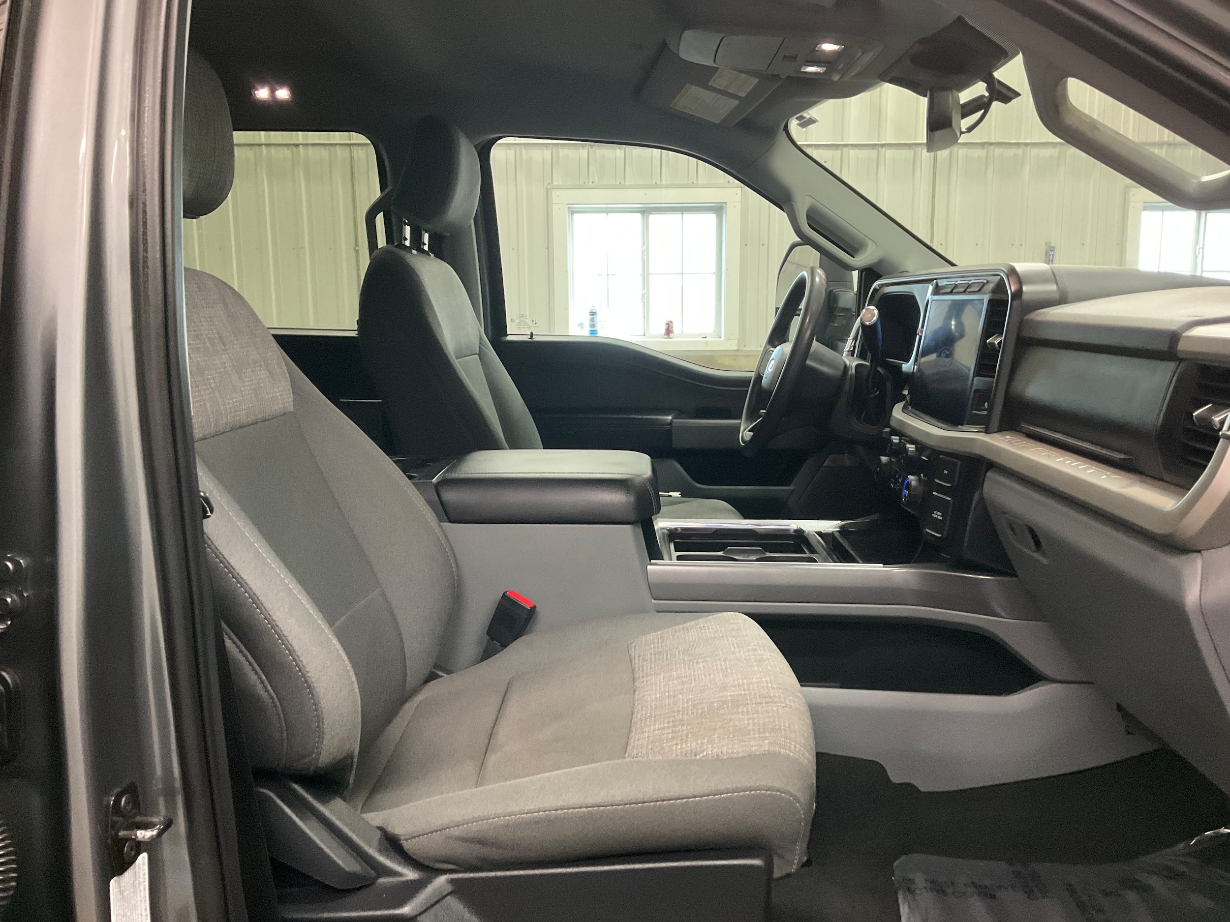 Used 2024 Ford F250 XLT w/ XLT Premium Package AWD/4WD image 28