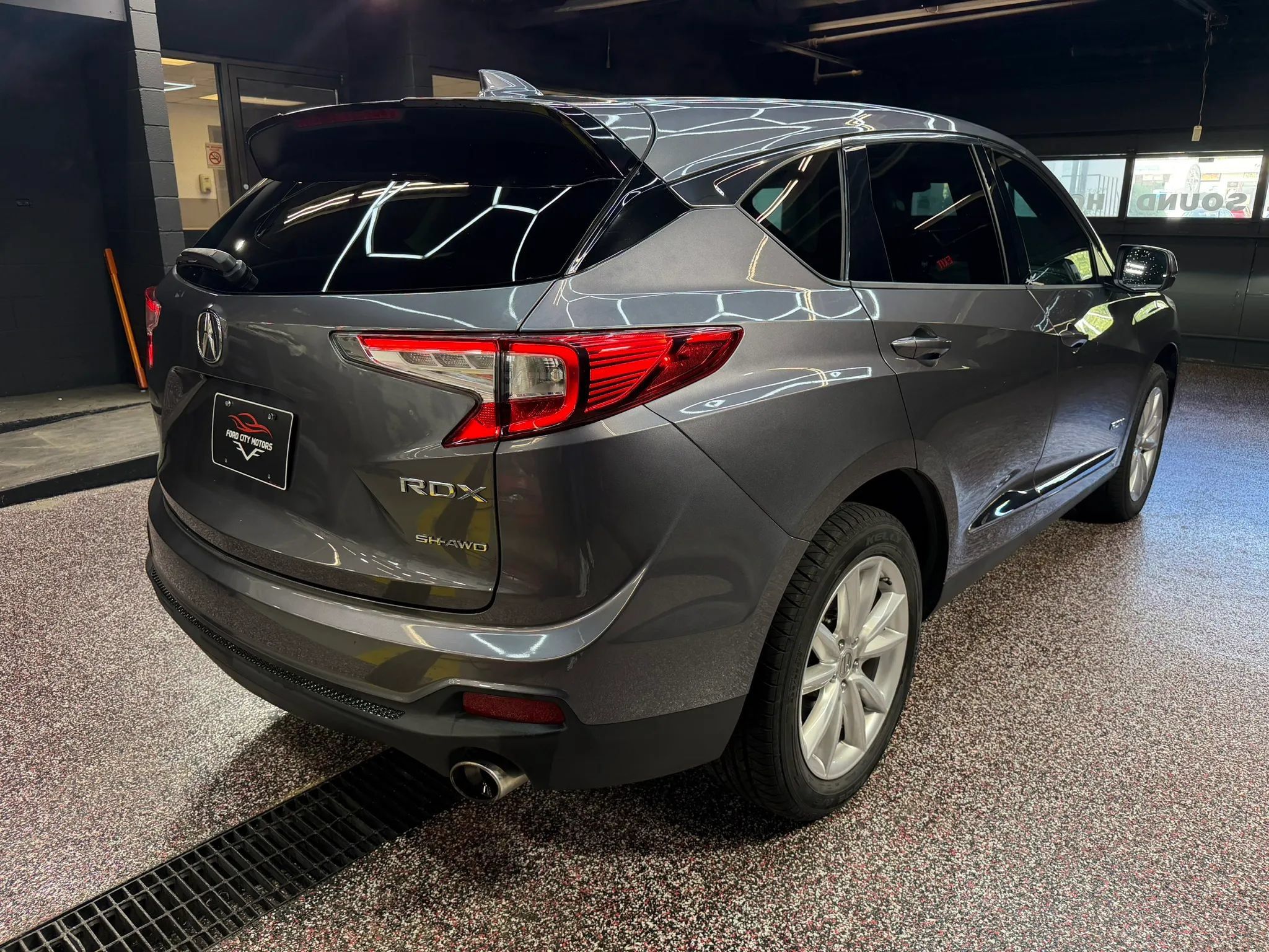 Used 2019 Acura RDX AWD image 8