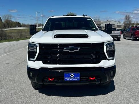 New 2026 Chevrolet Silverado 2500 LT w/ Trail Boss Package AWD/4WD image 9