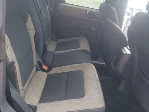 Used 2025 Ford Bronco Big Bend image 11