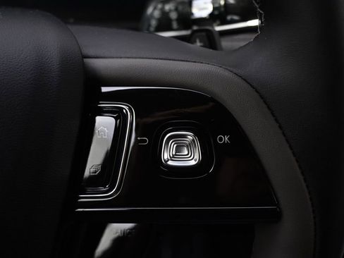 New 2026 Lincoln Corsair Premiere AWD/4WD image 32