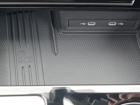 New 2026 Volkswagen Atlas SEL Premium R-Line AWD/4WD image 13