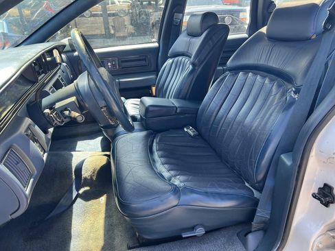 Used 1991 Buick Roadmaster Estate RWD image 8
