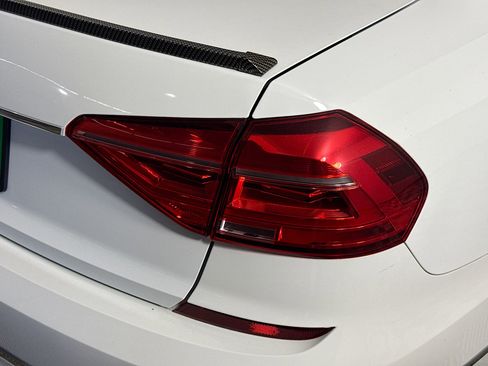 Used 2016 Volkswagen Passat 1.8T SE w/ Lighting Package image 34