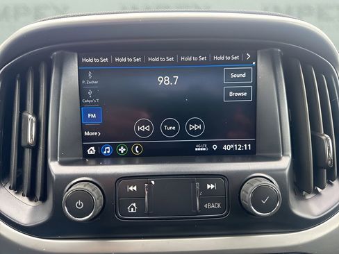 Used 2022 Chevrolet Colorado LT w/ Fleet Safety Package image 16