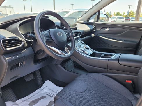 Used 2023 Hyundai Santa Fe SE AWD/4WD image 9