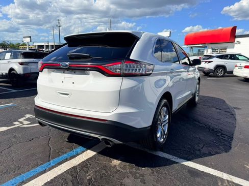 Used 2016 Ford Edge SEL w/ Equipment Group 201A AWD/4WD image 8