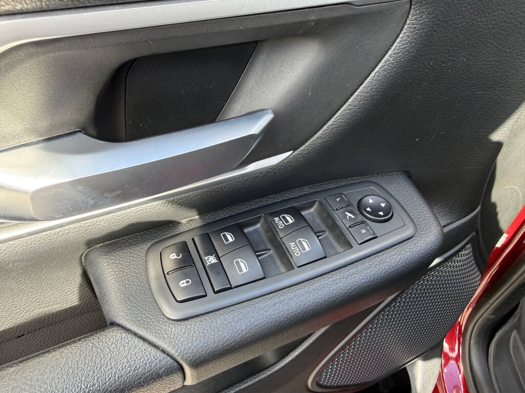 Used 2020 RAM 1500 Big Horn RWD image 18