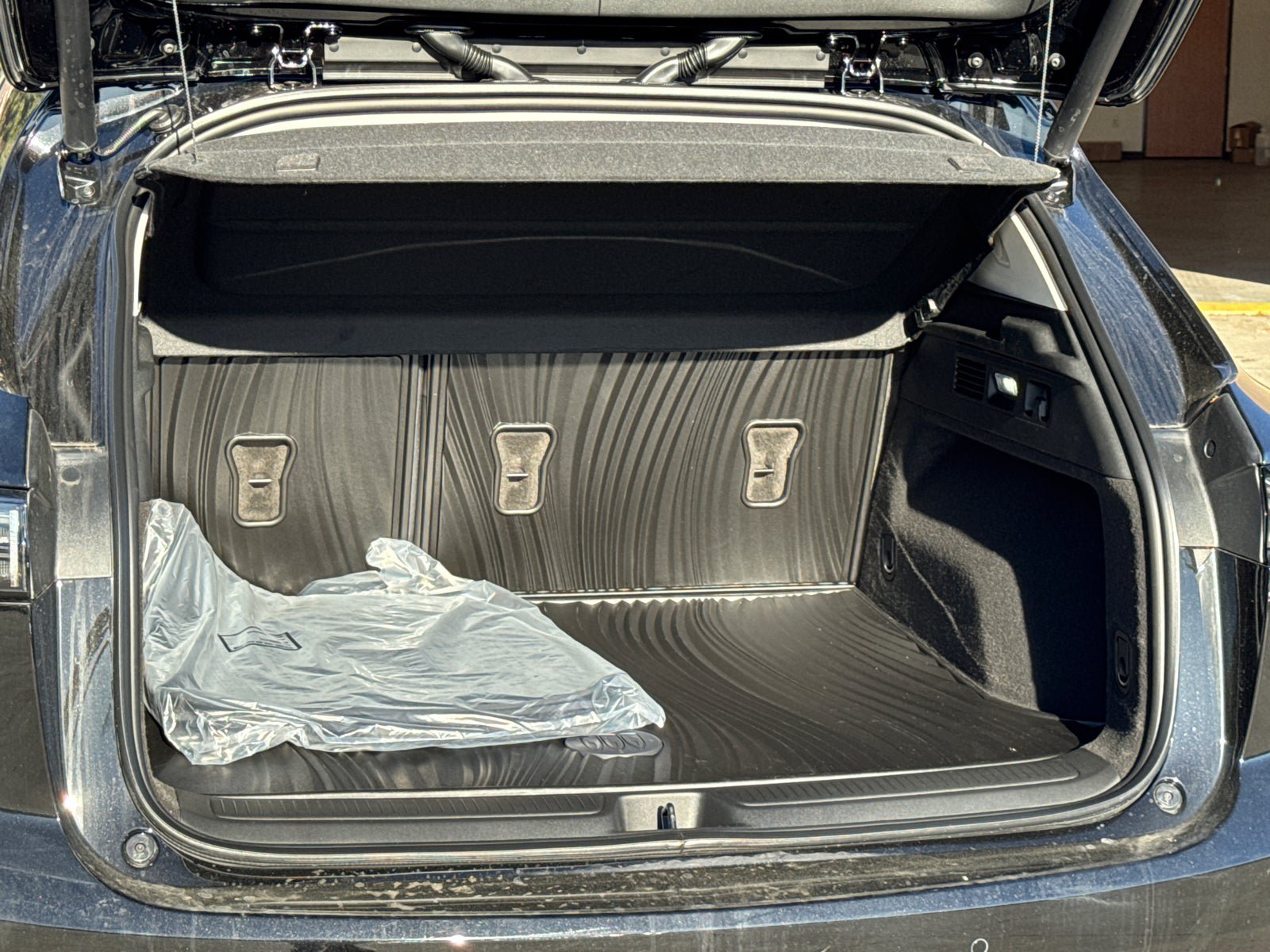 Used 2026 Buick Envision Avenir AWD/4WD image 9