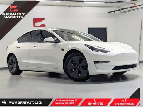Used 2023 Tesla Model 3 Standard Range image 1