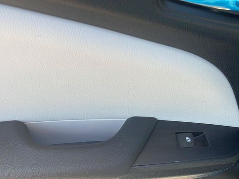 Used 2017 Toyota Prius Prime Premium FWD image 23