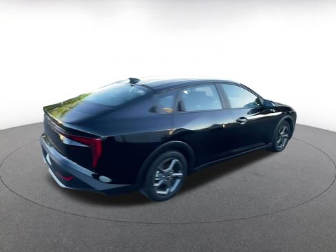 Used 2025 Kia K4 LXS image 14