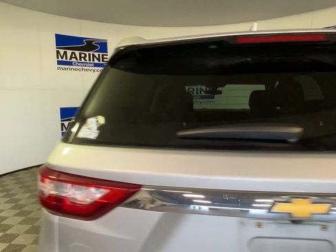 Used 2020 Chevrolet Traverse LS w/ LPO, Floor Liner Package FWD image 9