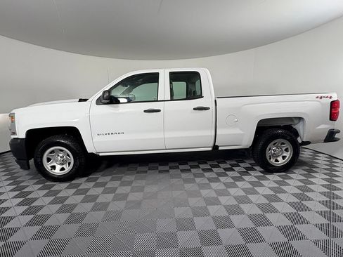 Used 2017 Chevrolet Silverado 1500 W/T w/ Trailering Package AWD/4WD image 11