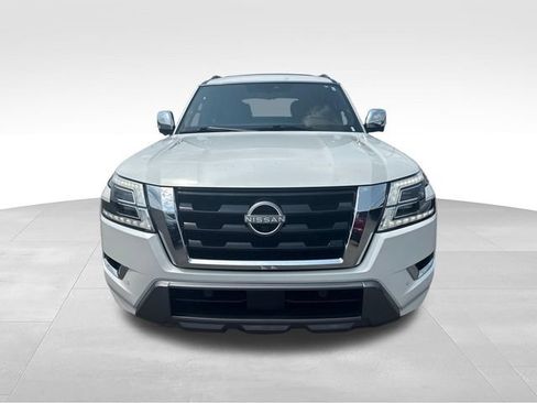 Used 2023 Nissan Armada Platinum w/ Captain's Chairs Package AWD/4WD image 8