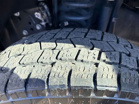 Certified 2024 Ford F350 XLT image 28