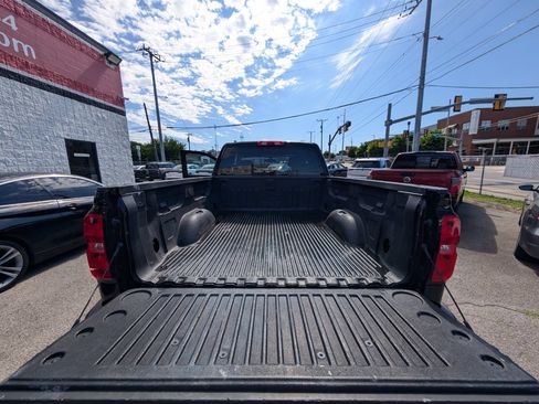 Used 2018 Chevrolet Silverado 1500 LT w/ All Star Edition AWD/4WD image 19