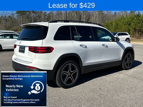 Used 2025 Mercedes-Benz GLB 250 image 12