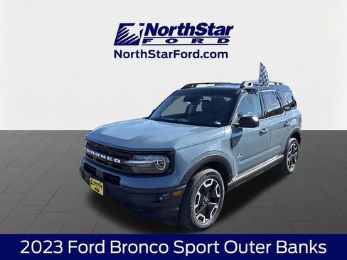 Used 2023 Ford Bronco Sport Outer Banks w/ Tech Package AWD/4WD image 1