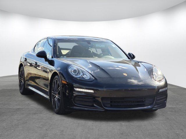 Used 2016 Porsche Panamera 4 AWD/4WD image 6