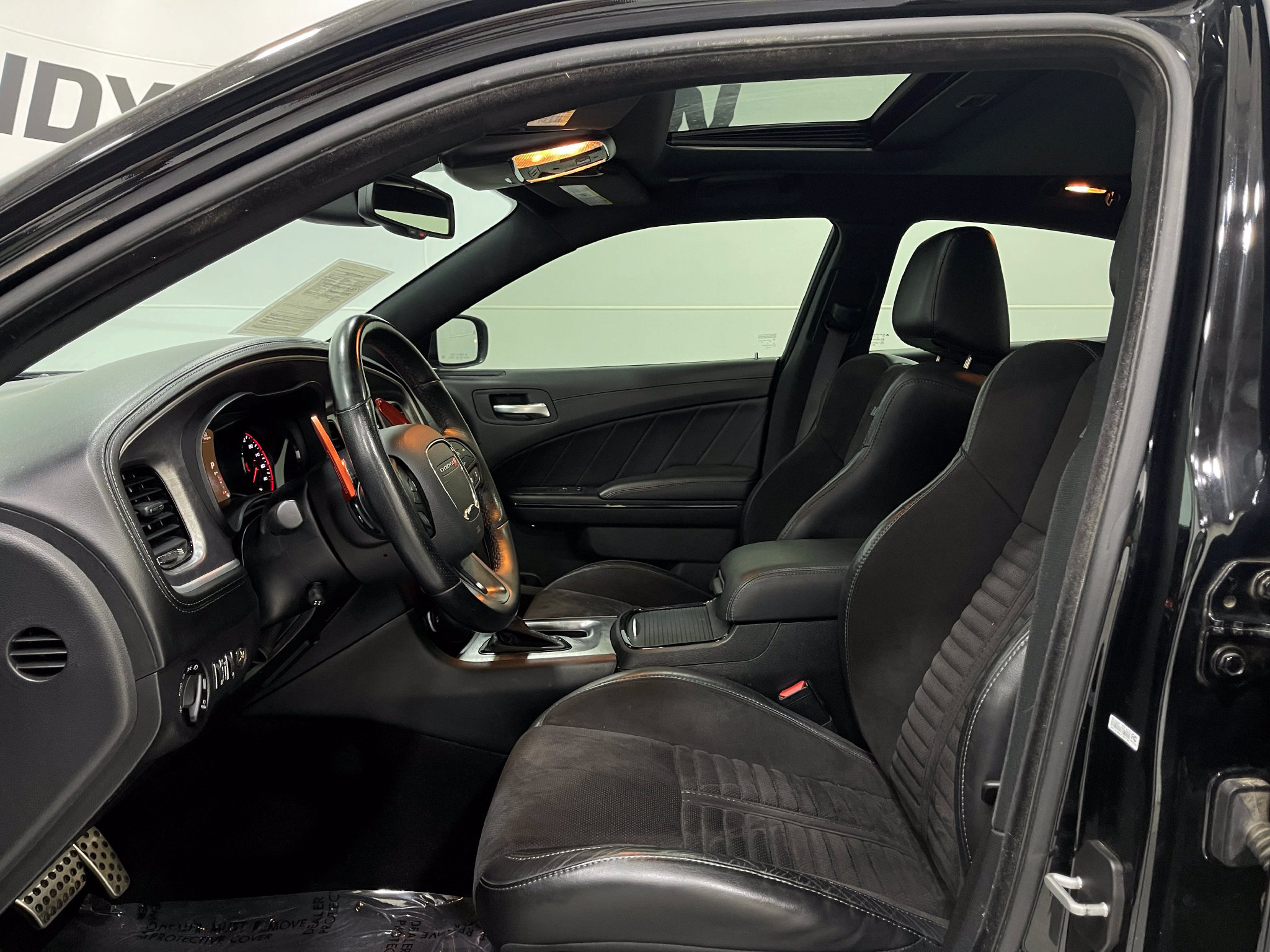 Used 2020 Dodge Charger Scat Pack w/ Daytona Edition Group RWD image 12