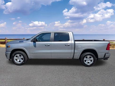 Certified 2025 RAM 1500 Big Horn AWD/4WD image 5