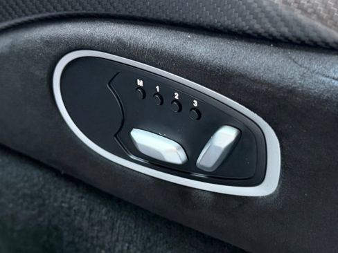 Used 2019 Aston Martin V8 Vantage Coupe RWD image 44