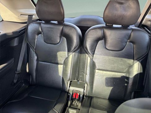 Used 2021 Volvo XC90 T6 Inscription w/ Climate Package image 6
