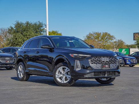 New 2025 Audi Q5 Premium image 1