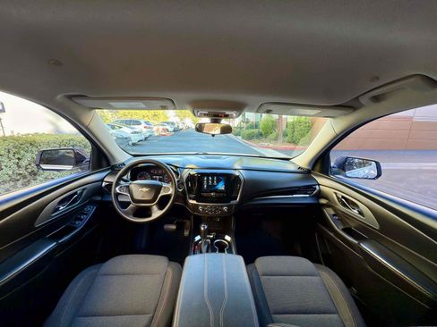 Used 2019 Chevrolet Traverse LS w/ LPO, Blackout Package FWD image 25