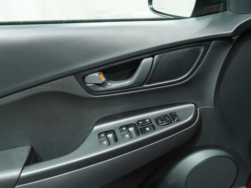 Used 2022 Hyundai Kona SEL w/ Cargo Package AWD/4WD image 21