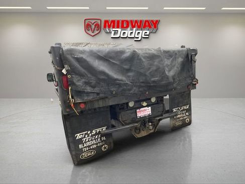 Used 2004 Ford F550 4x4 Regular Cab Super Duty image 11