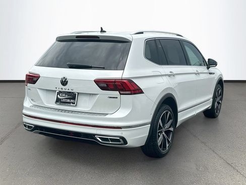 Used 2022 Volkswagen Tiguan SEL R-Line AWD/4WD image 7