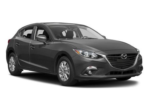 Used 2016 MAZDA MAZDA3 i Touring w/ Popular Equipment Package FWD image 9