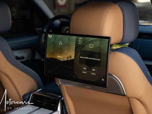 Used 2023 Land Rover Range Rover SV image 27