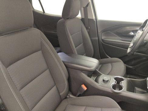 Used 2022 GMC Terrain SLE AWD/4WD image 21