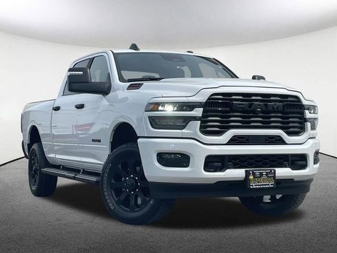 Used 2025 RAM 2500 Big Horn AWD/4WD image 2