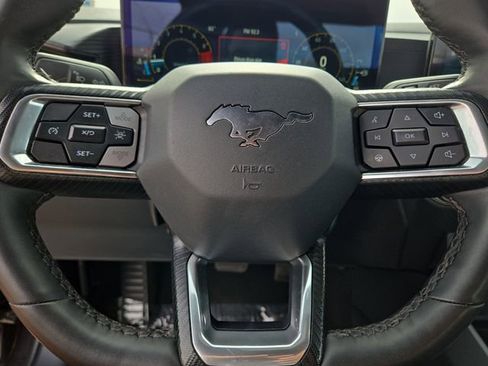 Used 2024 Ford Mustang Coupe RWD image 20
