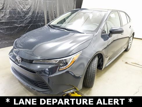 Certified 2024 Toyota Corolla LE image 4