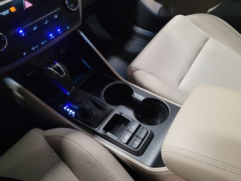 Used 2018 Hyundai Tucson SEL AWD/4WD image 26