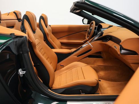 Certified 2025 Ferrari Roma Spider image 26