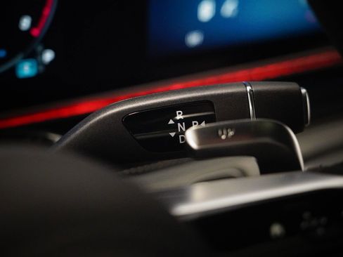 Certified 2025 Mercedes-Benz G 63 AMG 4MATIC image 22
