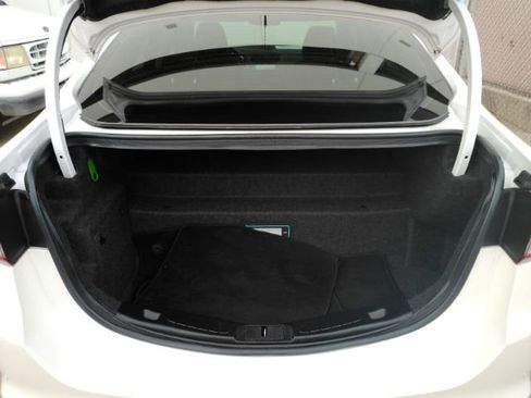 Used 2017 Ford Fusion Energi Titanium image 25